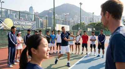 Adult male in group training at Victoria Park