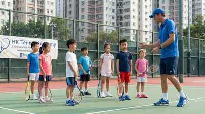 Coach teaching junior basic skills at Victoria Park